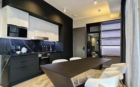 Luxurious Menlyn Maine 1 Bedroom On 12Th Floor With Stunning Views & No Load Shedding